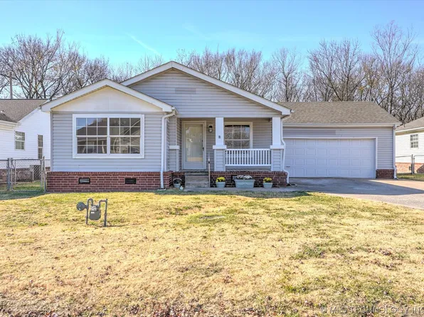 2961 Rodeo Dr, Claremore, OK 74017