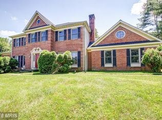 8101 Poplar Grove Dr, Warrenton, VA 20187