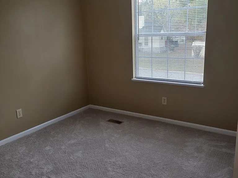 202 Hookston Way — Photo 13