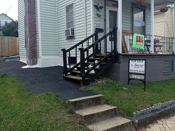 423 3rd Ave, Altoona, PA 16602