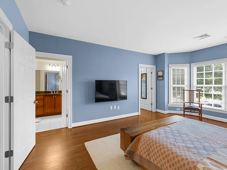 5241 Monument Ave #2A — Photo 15