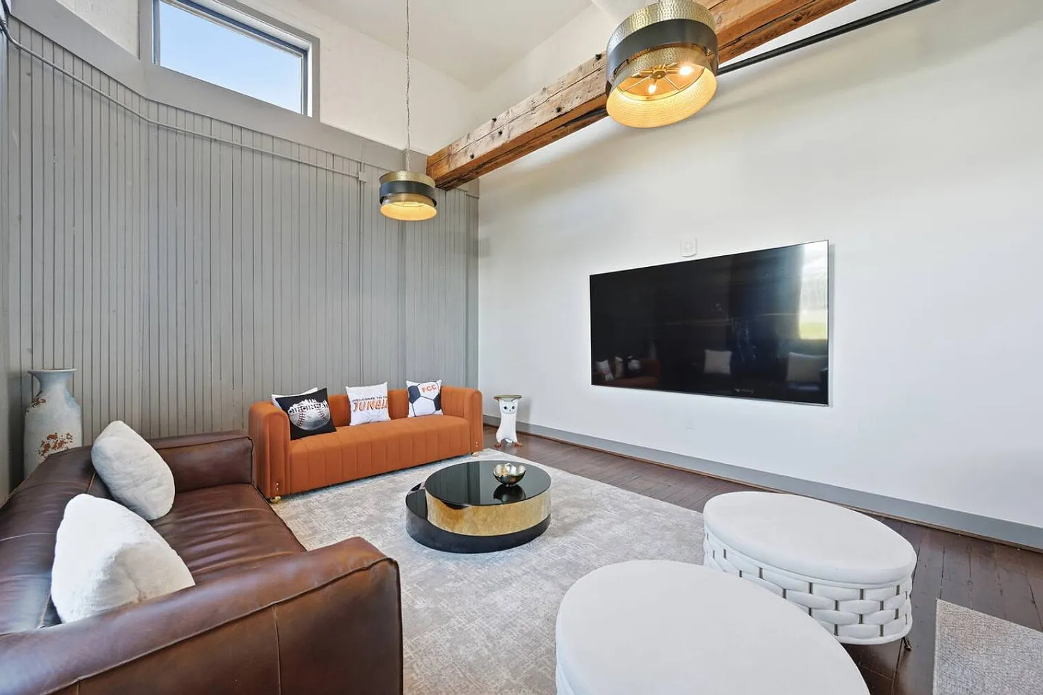 4 bed, 3.0 bath, $6,377 — Photo 3