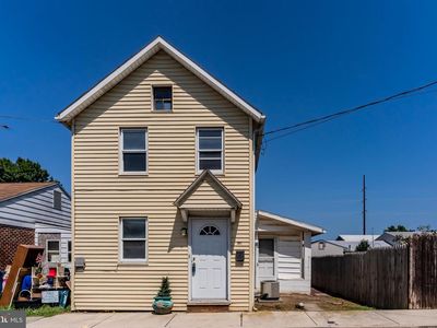 258 W 2nd St, Hummelstown, PA, 17036