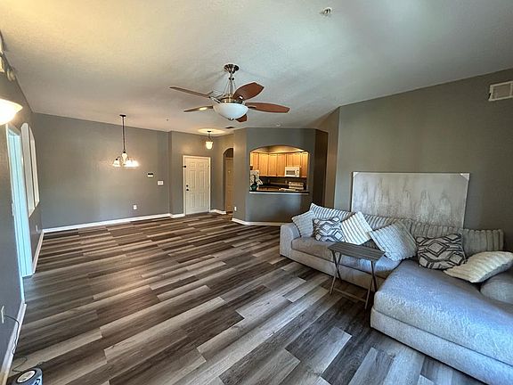 2nd image of 3331 Whitestone Cir #1-203