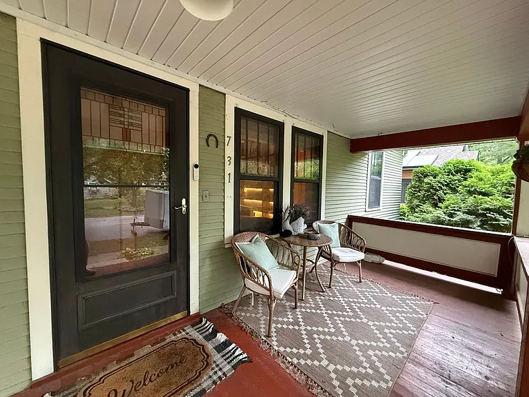 731 Rundell St — Photo 3