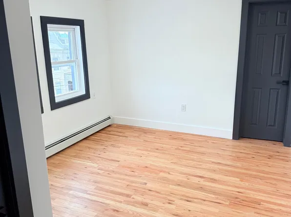 530 45th Street image 23 of 36