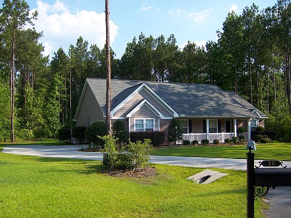 2nd image of 17 Thrasher Ln