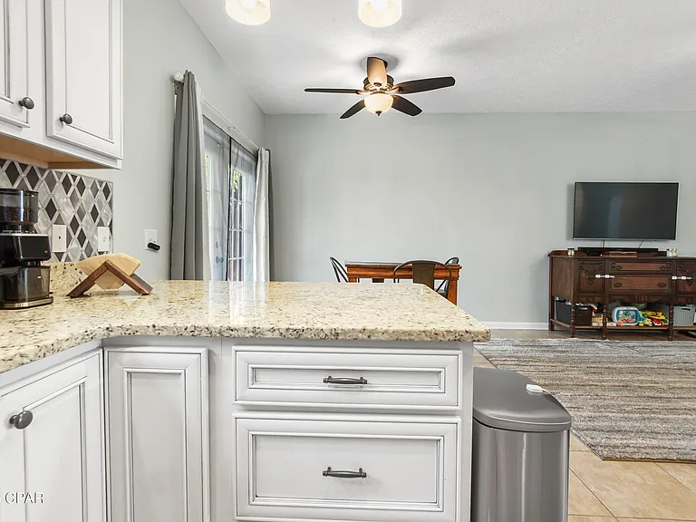2428 Causeway Manor Ct — Photo 11
