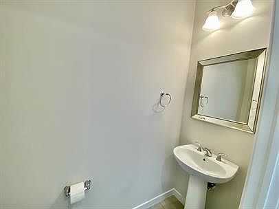 1st image of 13010 Pembroke Dr #1