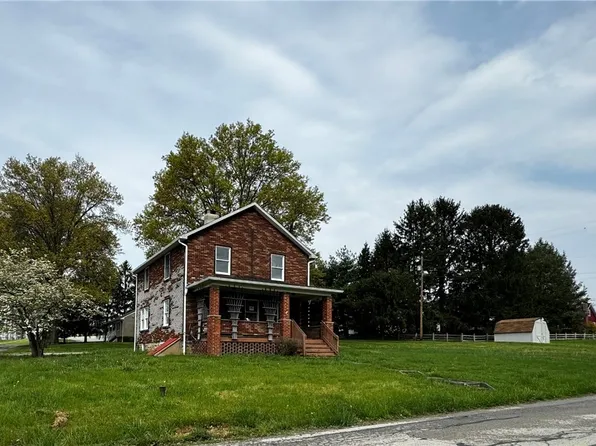 109 Navy St, Perryopolis, PA 15473