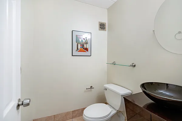 Sold by Compass | media 7