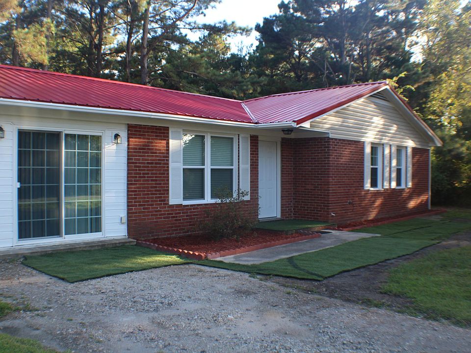 1st image of 4673 Clearview Dr SE