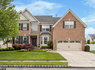 32 Normandy Rd, Marlton, NJ 08053