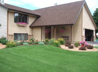 3997 Northview Ter, Eagan, MN 55123