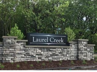 11563 Woodside Dr, Maple Grove, MN 55311