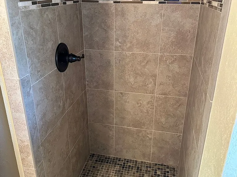 840 W Linden St — Photo 26