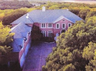 2011 Shadow Ridge Dr, Arlington, TX 76006