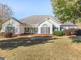 403 Wiltshire Ct, Warner Robins, GA 31088
