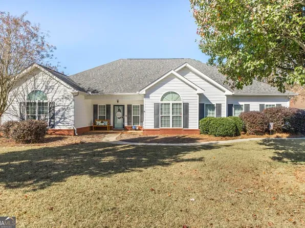 403 Wiltshire Ct, Warner Robins, GA 31088