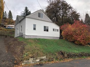 410 E James St, Colfax, WA 99111