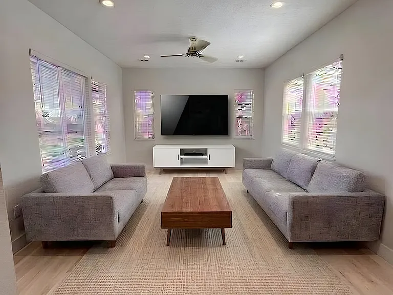 1870 Foster Ln — Photo 11