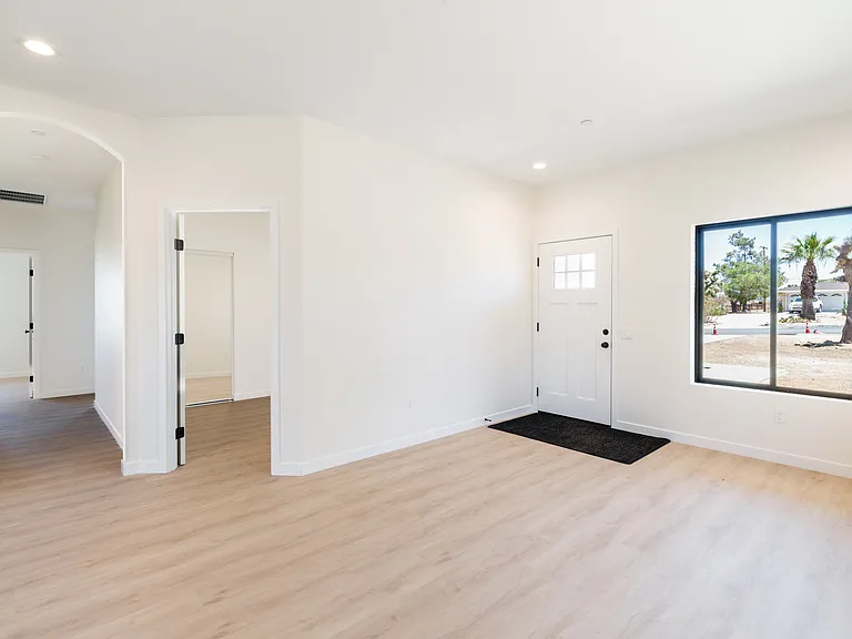 7220 Hanford Ave — Photo 8