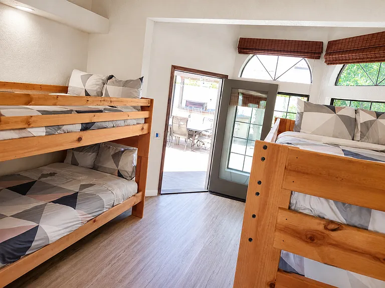 78770 Martinique Dr — Photo 29