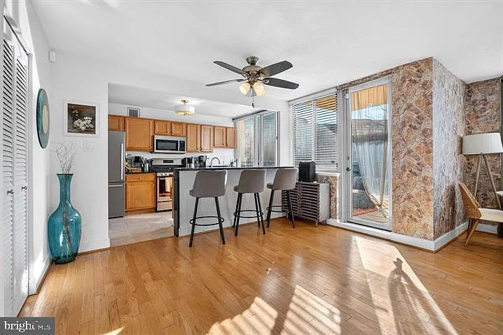 1220 Blair Mill Rd #205 — Photo 4