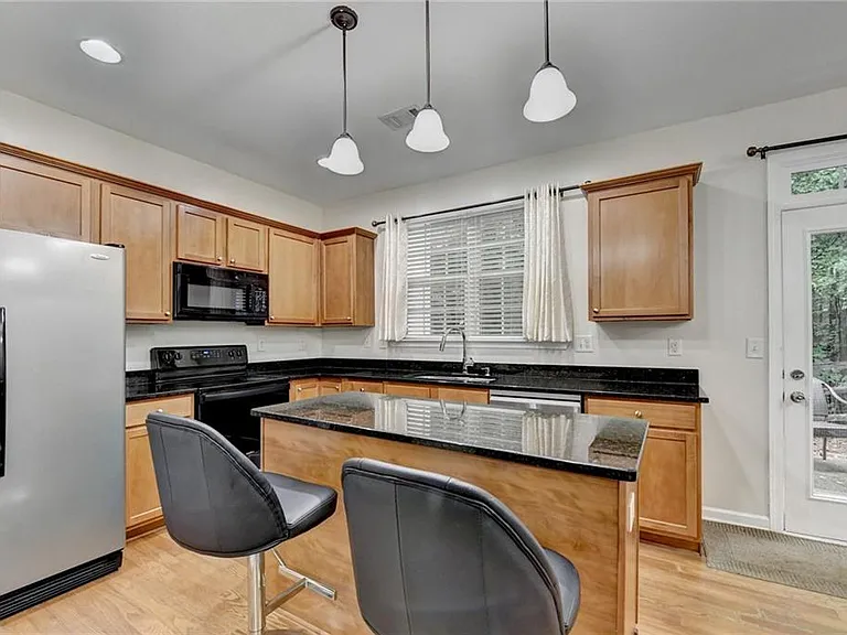 2602 Pierce Brennen Ct — Photo 21
