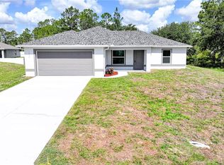 1895 Weldon Ave, Lehigh Acres, FL 33972