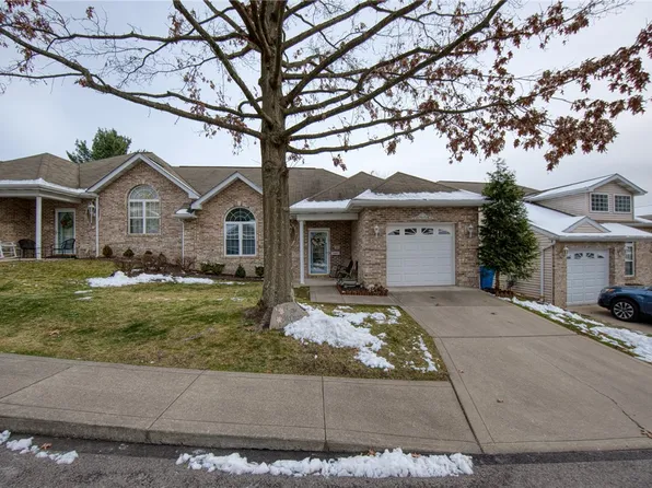 563 Newport Dr, Pittsburgh, PA 15235