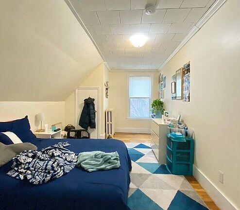 4th image of 52 Brainerd Rd #3