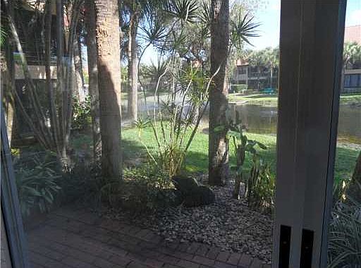 4th image of 6265 Aspen Glen Ln