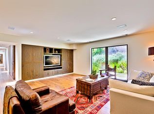 11335 Dona Teresa Dr, Studio City, CA 91604