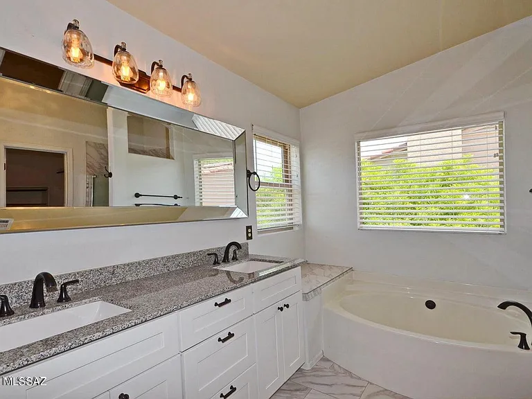 11281 N Chynna Rose Pl — Photo 21