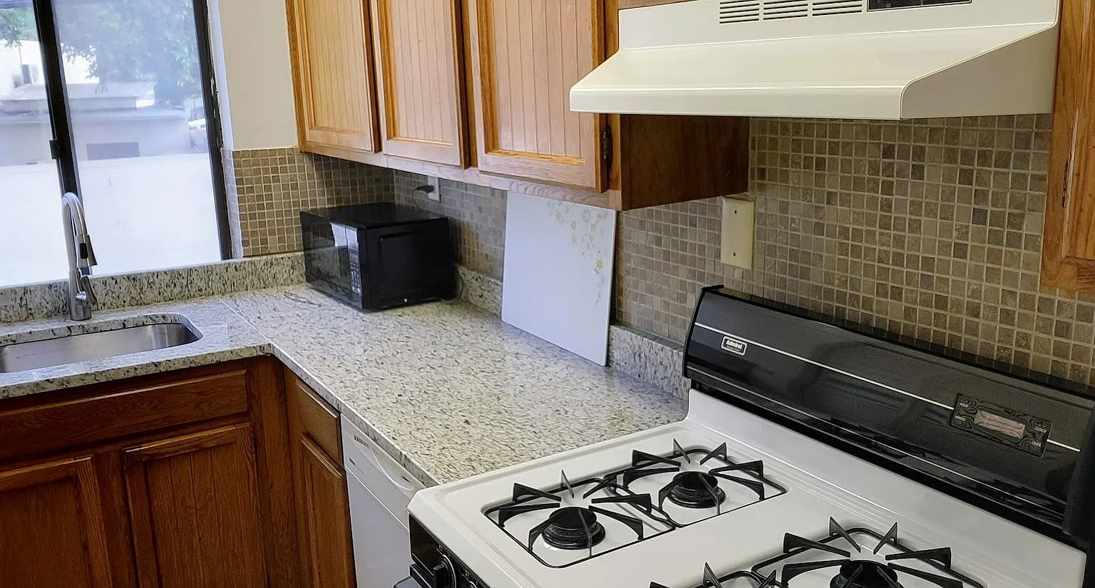 1 bed, 533 sqft, $1,900 — Photo 2