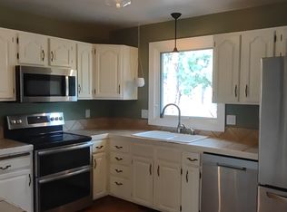 2211 Larkspur Ave, Estes Park, CO 80517