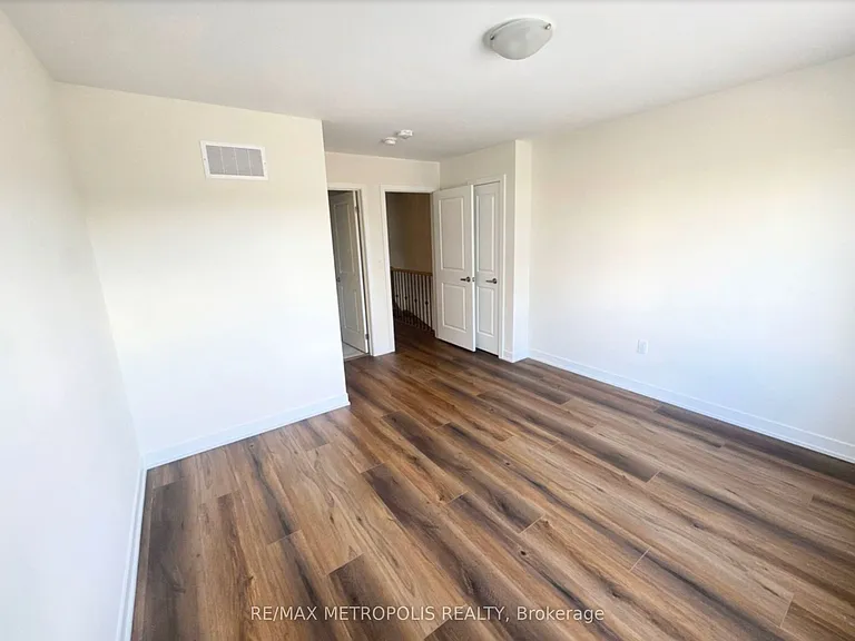 1695 Dersan St — Photo 15