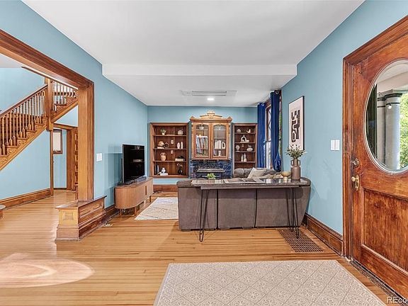 5th image of 725 N Downing Street