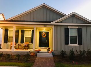 1829 Daffodil St, Panama City, FL 32405