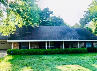 415 Johnson Woods Dr, Paris, TX 75460