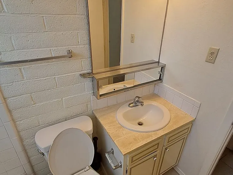 Welcome to our La Fontana Community! — Photo 8