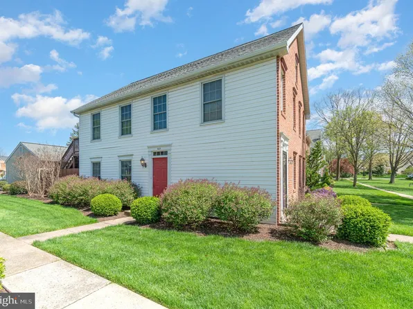 467 Delancey Ct, Mechanicsburg, PA 17055
