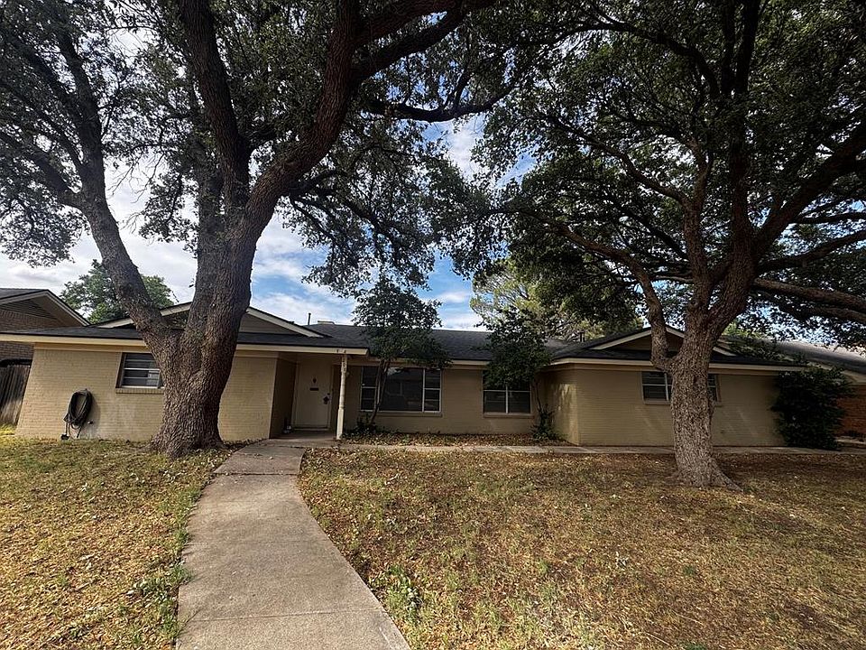 1st image of 3208 Durant Dr