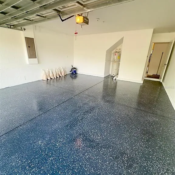 1335 Priory Cir — Photo 20