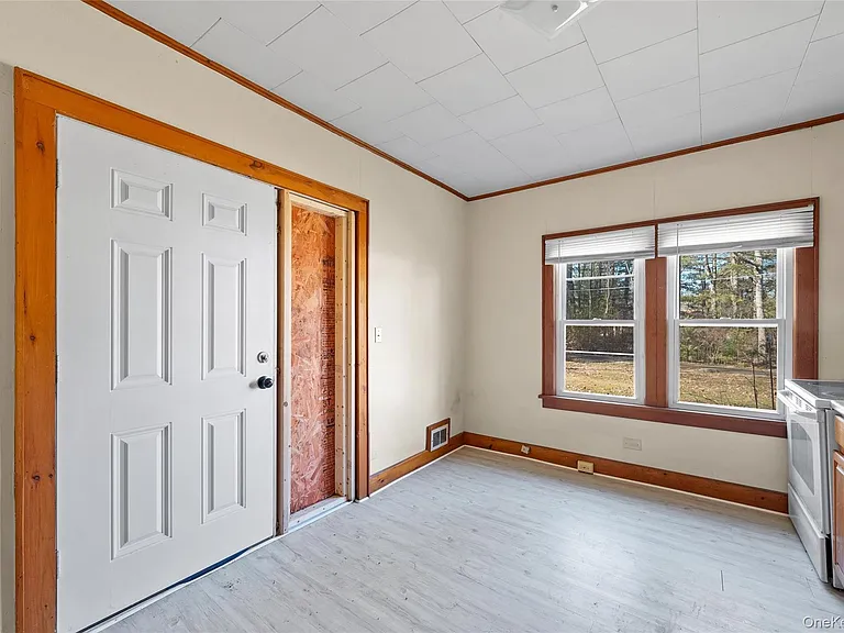 443 Sackett Lake Rd #16-3 — Photo 6