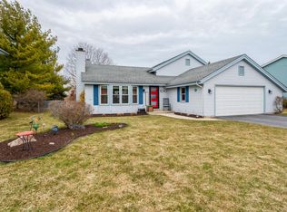 1010 E Oakwood Rd, Oak Creek, WI 53154