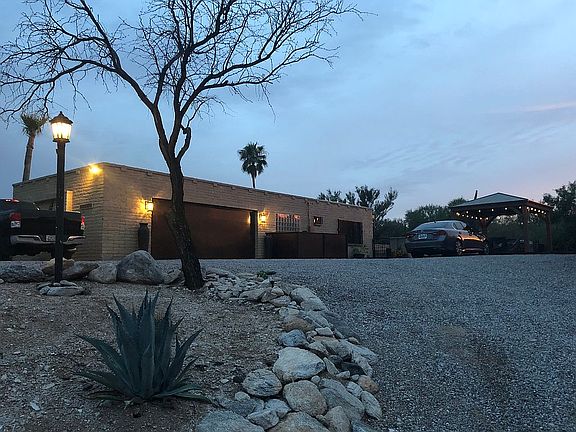 4th image of 9910 E War Bonnet Ln