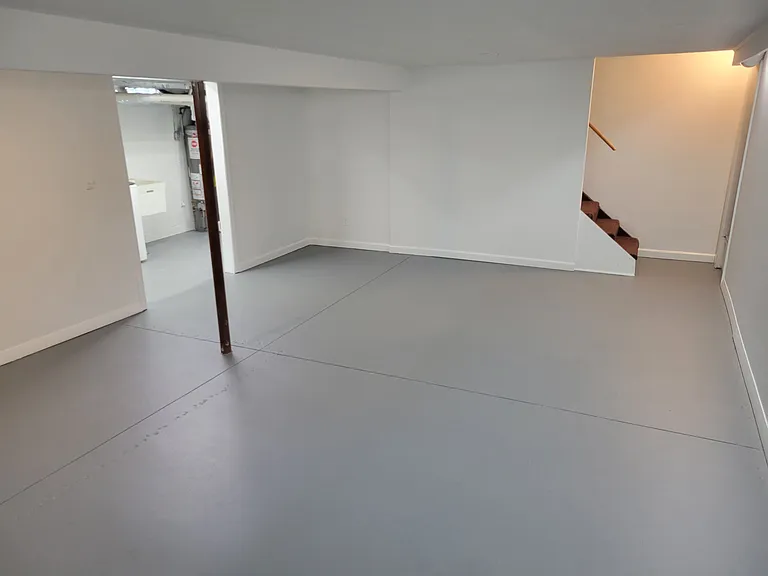 918 Ashmun Ave — Photo 40