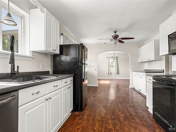 4th image of 8388 Slusser Rd